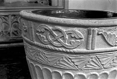 Houghton Regis font