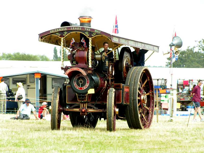 Showman's Traction Engine at Great Bucks Steam Rally 
