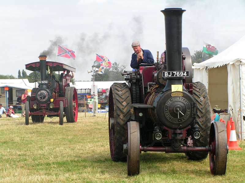 Traction Engine at Great Bucks Steam Rally s