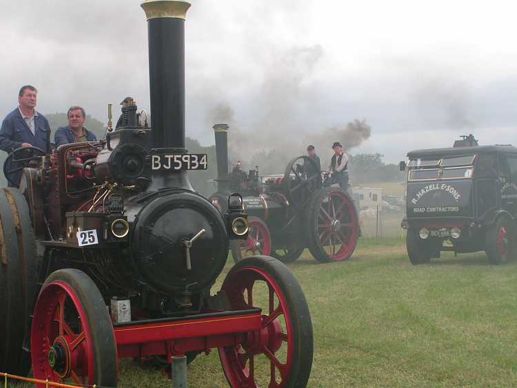 Traction engines